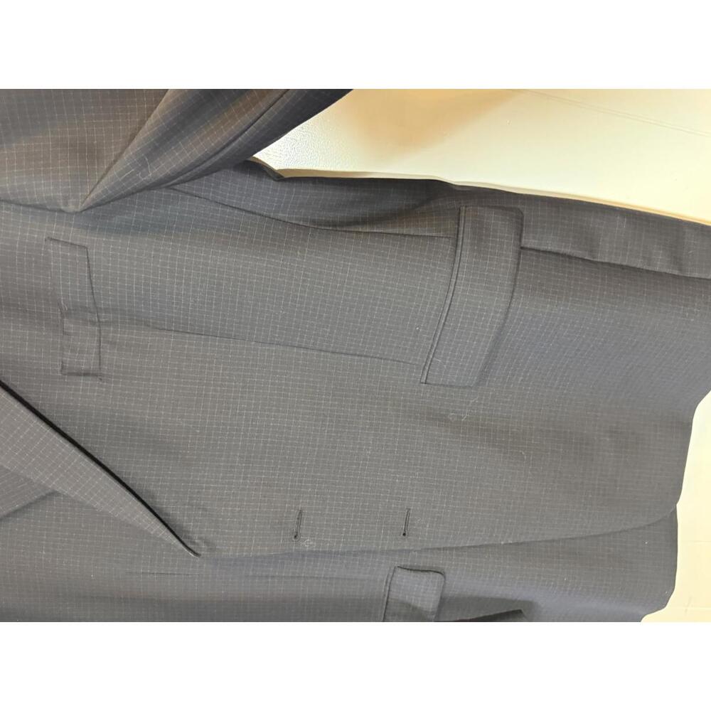 Burberry Men’s Small Window Pane 100% Wool Suit 2 Button Sz. 48L - Picture 5 of 9